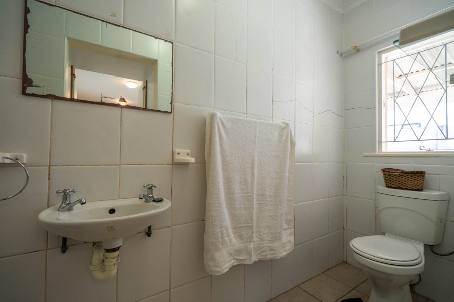 5 Bedroom Property for Sale in West Bank Eastern Cape